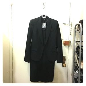 NWT Theory Dark Green/Gray Suit Size 2